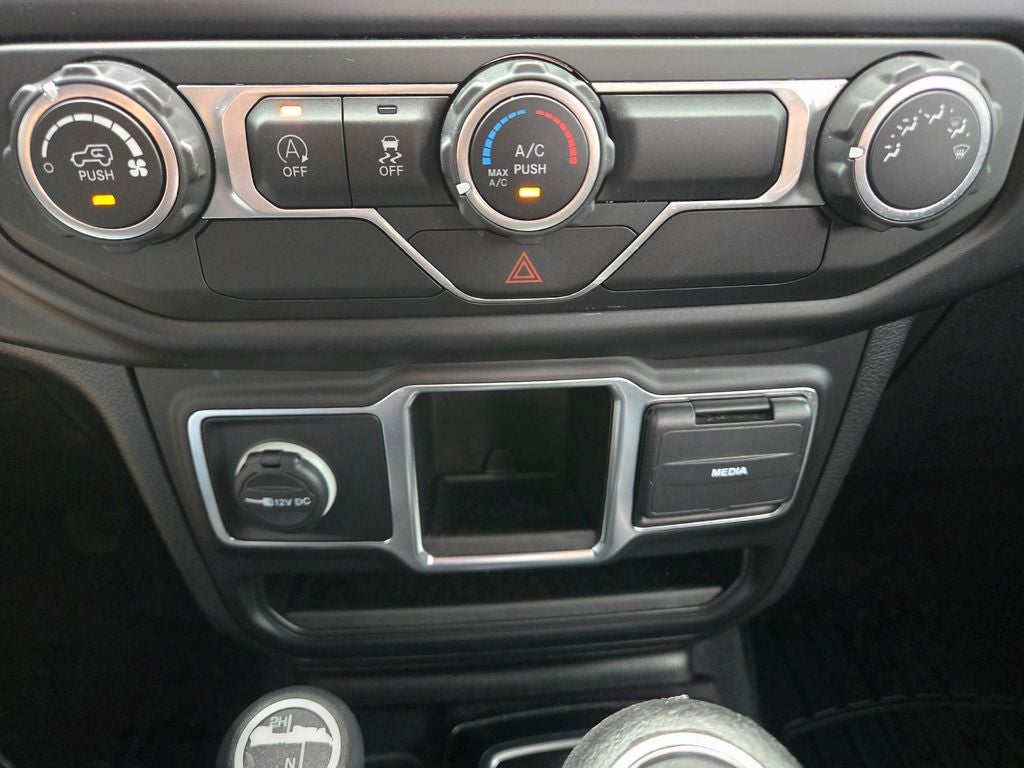 2021 Jeep Wrangler Sport