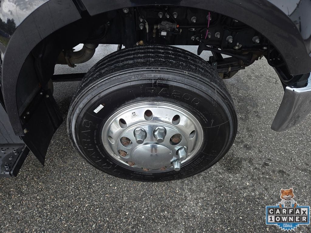 2022 Ford F-650SD Base