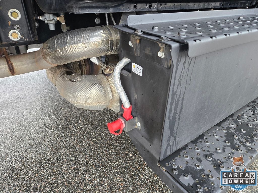 2022 Ford F-650SD Base