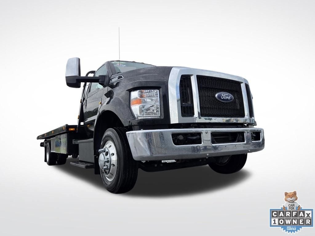 2022 Ford F-650SD Base