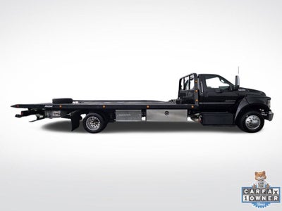 2022 Ford F-650SD Base