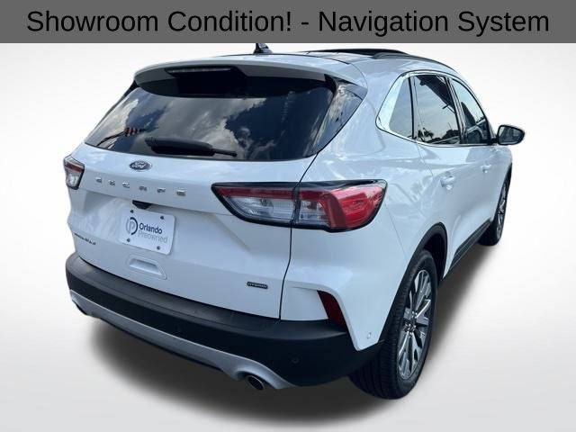 2020 Ford Escape Titanium Hybrid