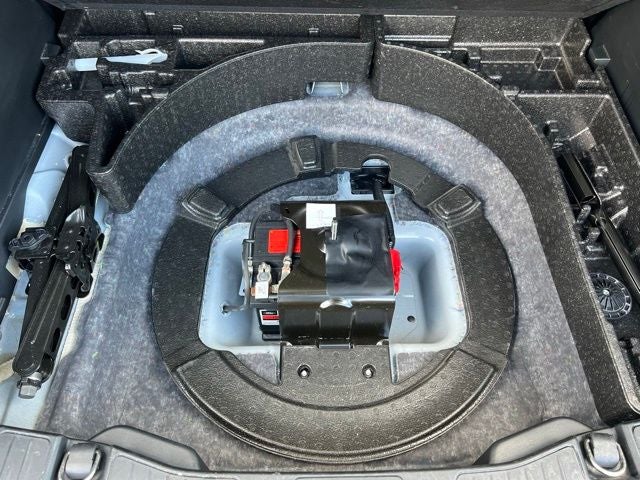 2020 Ford Escape Titanium Hybrid