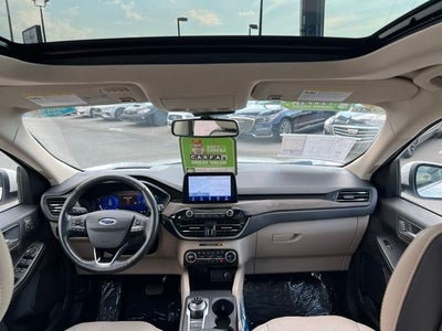 2020 Ford Escape Titanium Hybrid