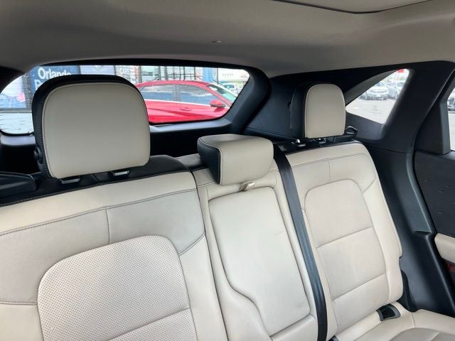 2020 Ford Escape Titanium Hybrid