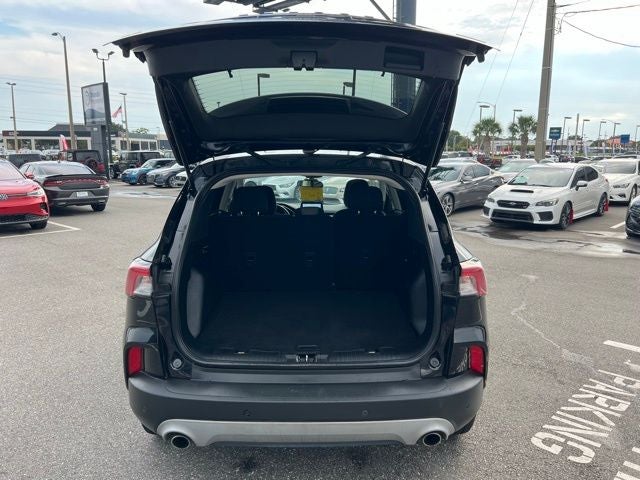 2022 Ford Escape Hybrid SE