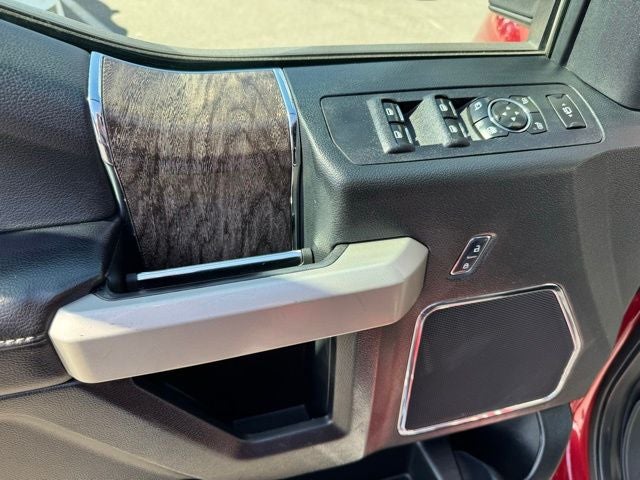 2017 Ford F-250SD Lariat