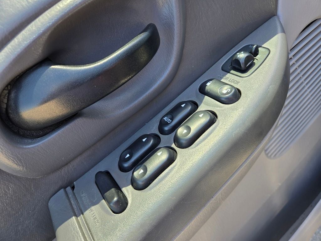 2003 Ford F-150 Lariat