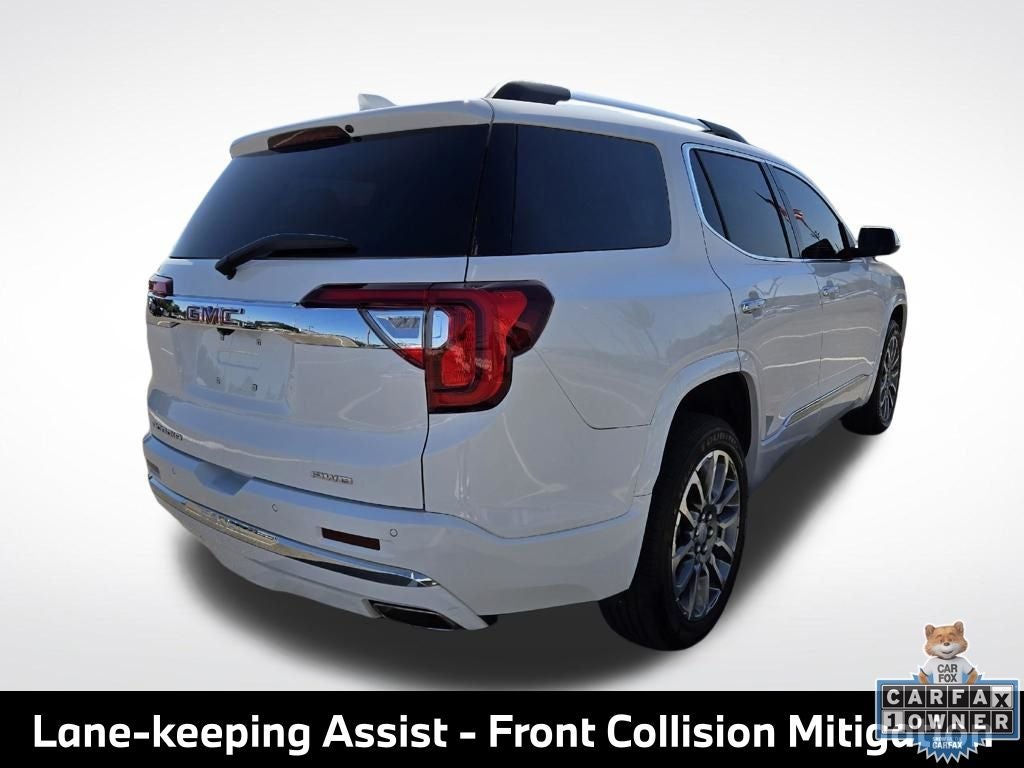 2023 GMC Acadia Denali