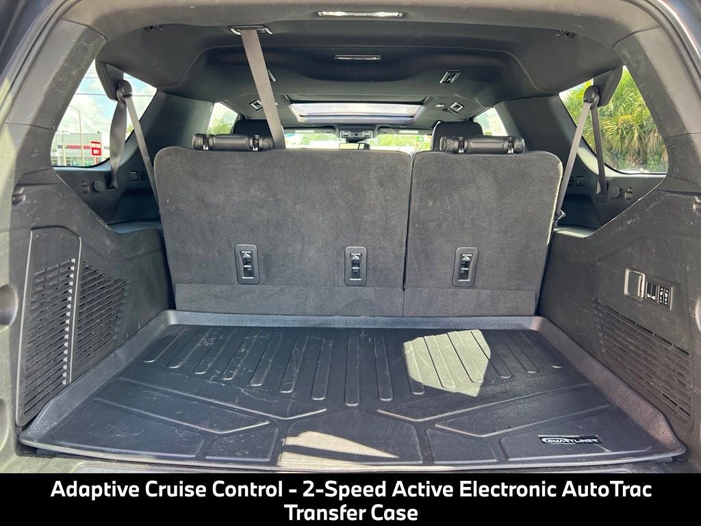 2023 Chevrolet Suburban RST