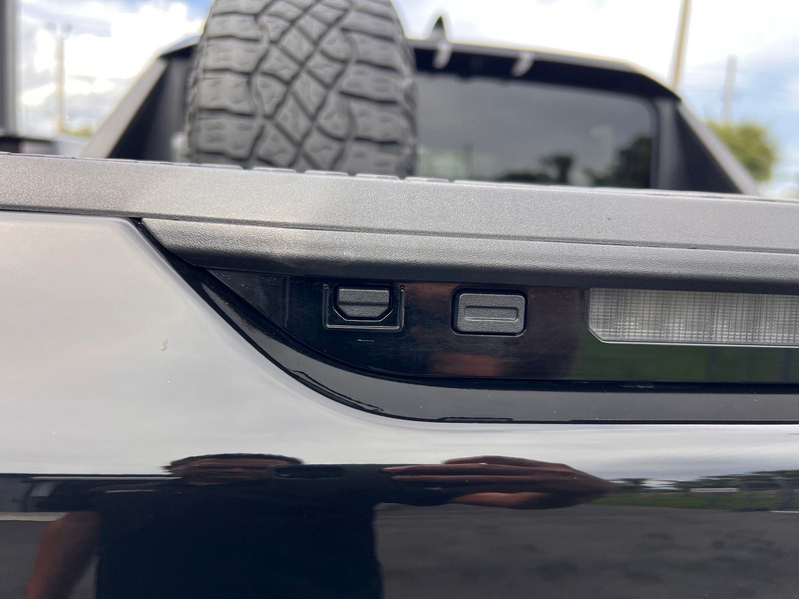2024 GMC Hummer EV Pickup 3X