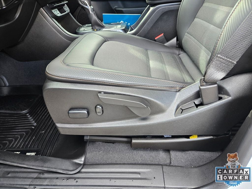 2022 GMC Canyon AT4 w/Leather