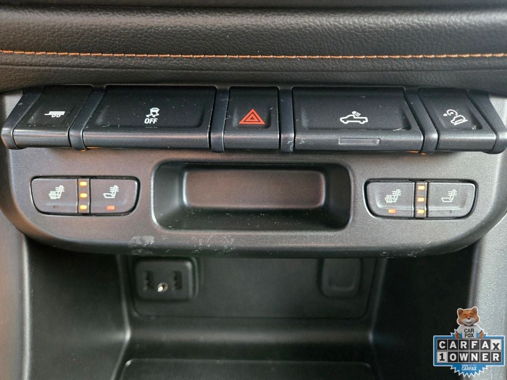 2022 GMC Canyon AT4 w/Leather