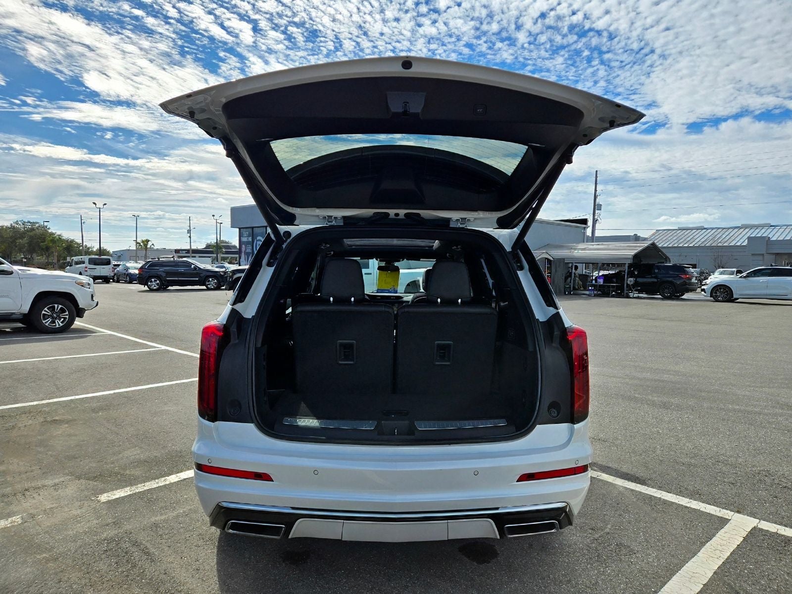 2023 Cadillac XT6 Premium Luxury