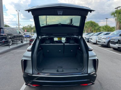 2024 Cadillac LYRIQ Tech