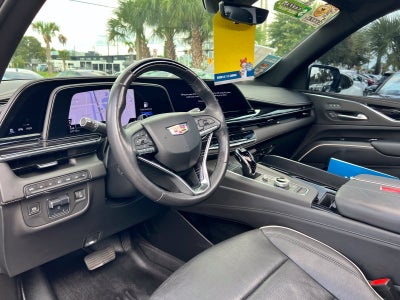 2023 Cadillac Escalade Sport