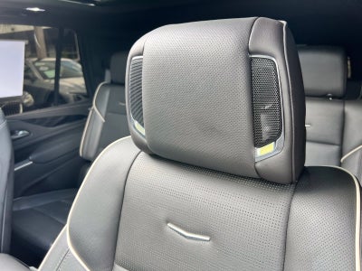 2023 Cadillac Escalade Sport
