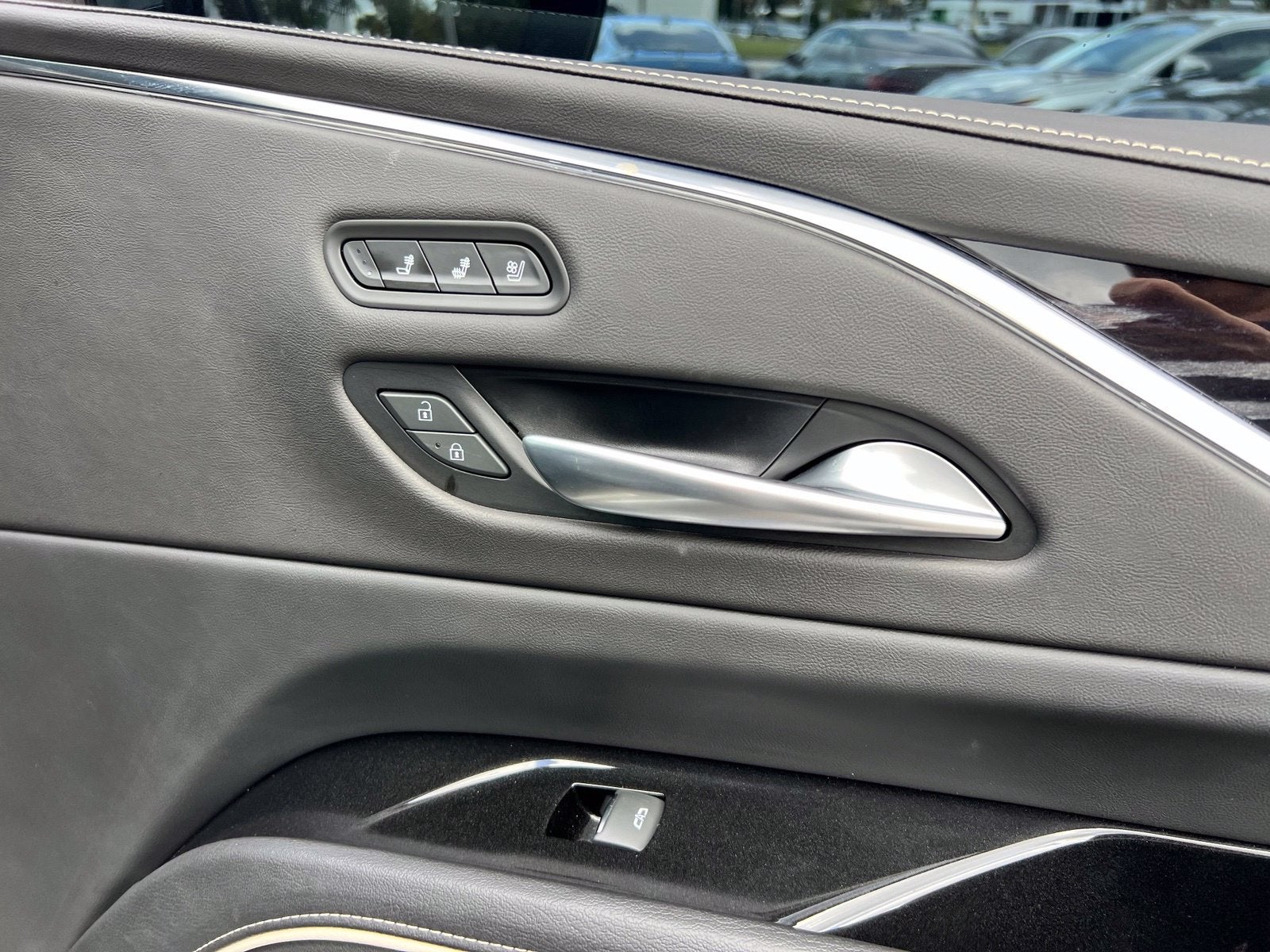 2023 Cadillac Escalade Sport