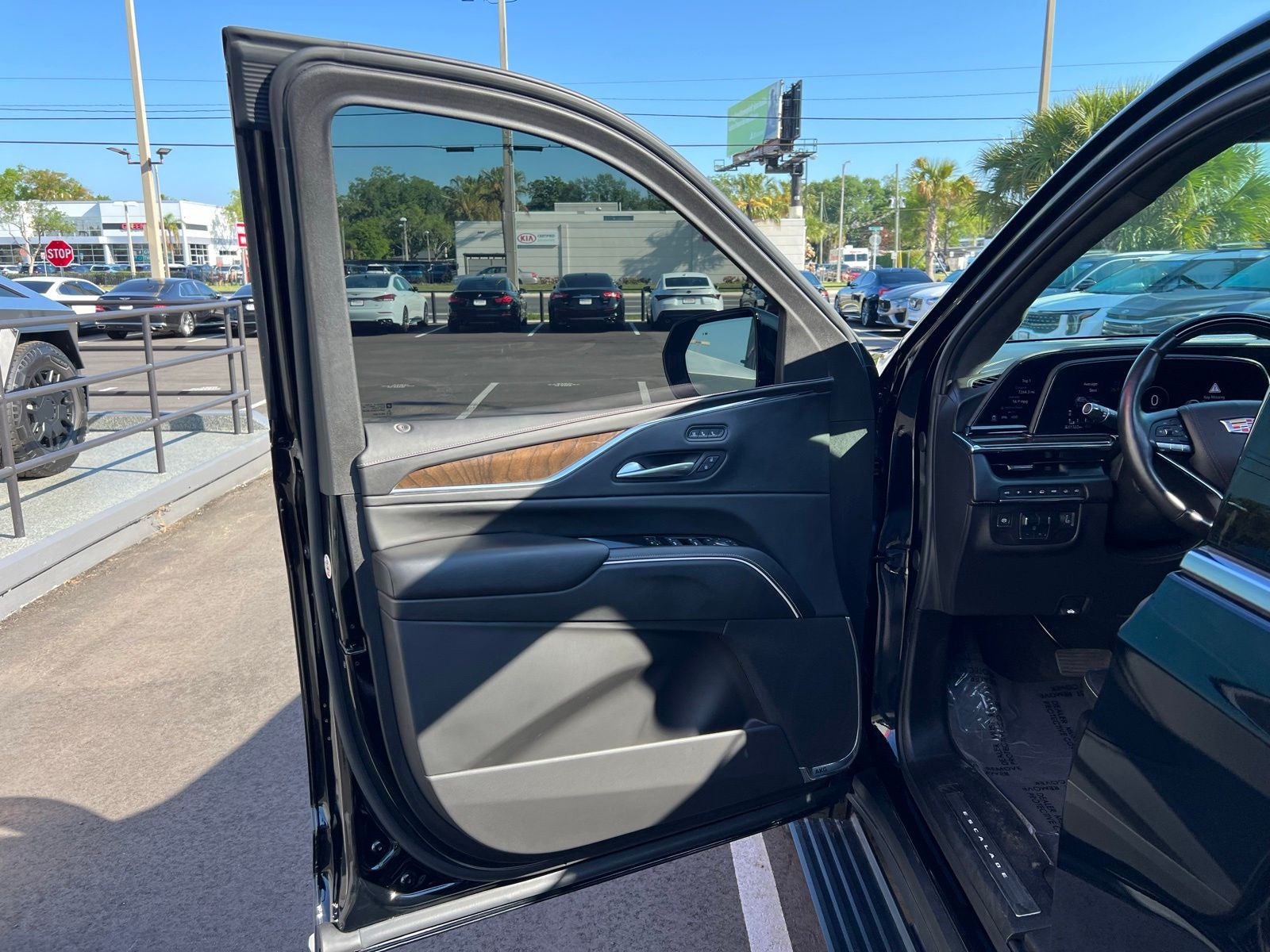 2024 Cadillac Escalade ESV Premium Luxury Platinum