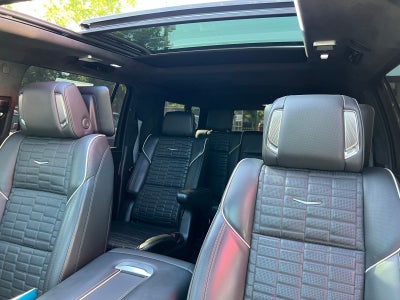 2024 Cadillac Escalade ESV Premium Luxury Platinum
