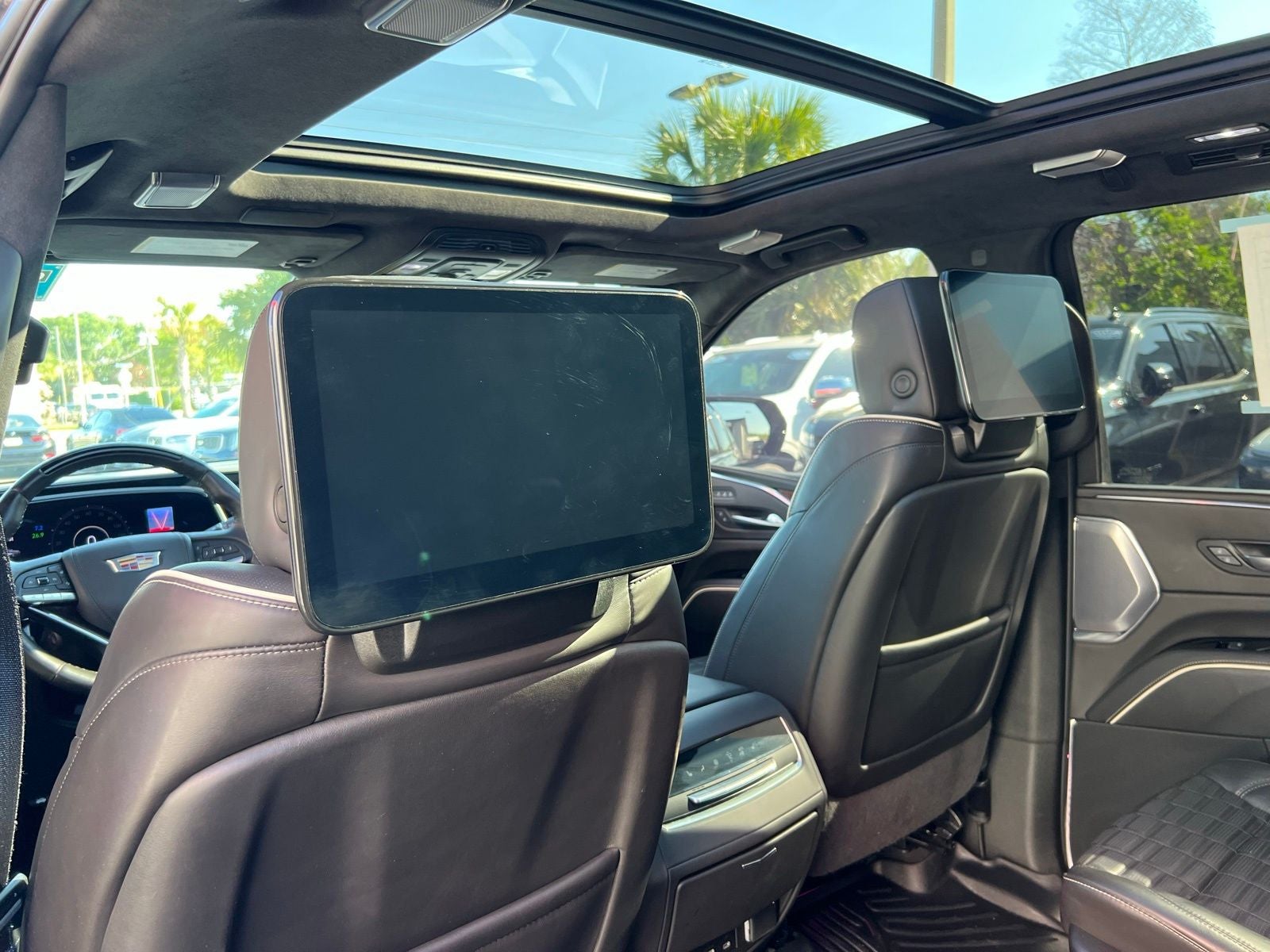 2024 Cadillac Escalade ESV Premium Luxury Platinum