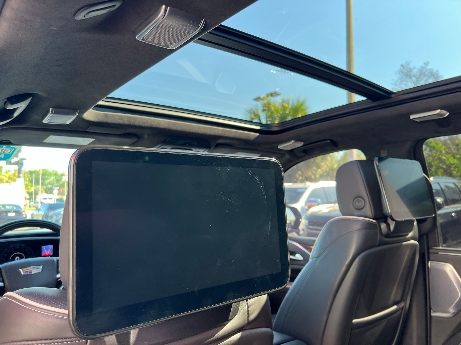 2024 Cadillac Escalade ESV Premium Luxury Platinum