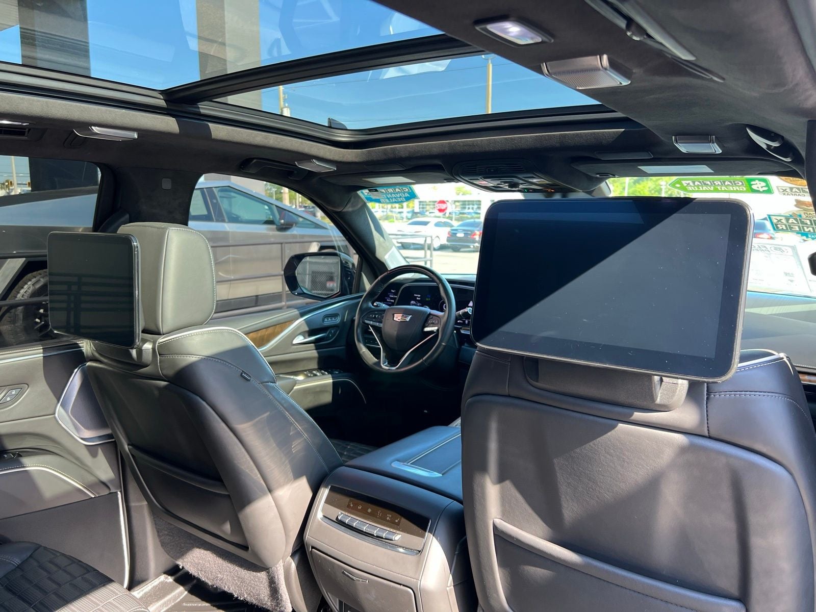 2024 Cadillac Escalade ESV Premium Luxury Platinum