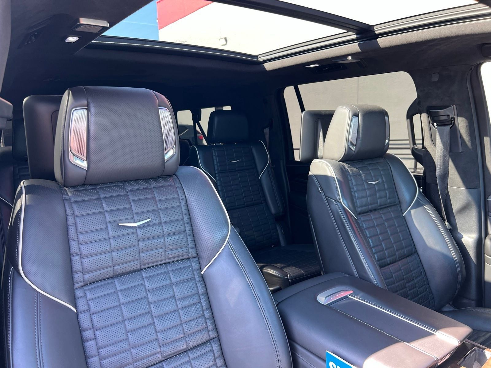 2024 Cadillac Escalade ESV Premium Luxury Platinum