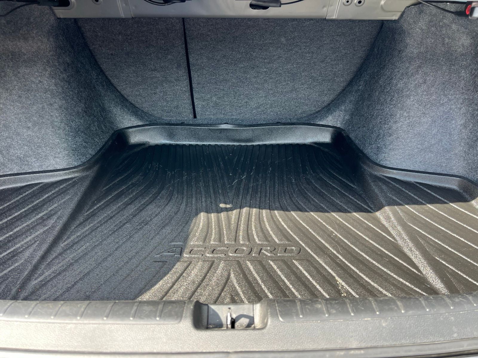 2022 Honda Accord Hybrid Touring