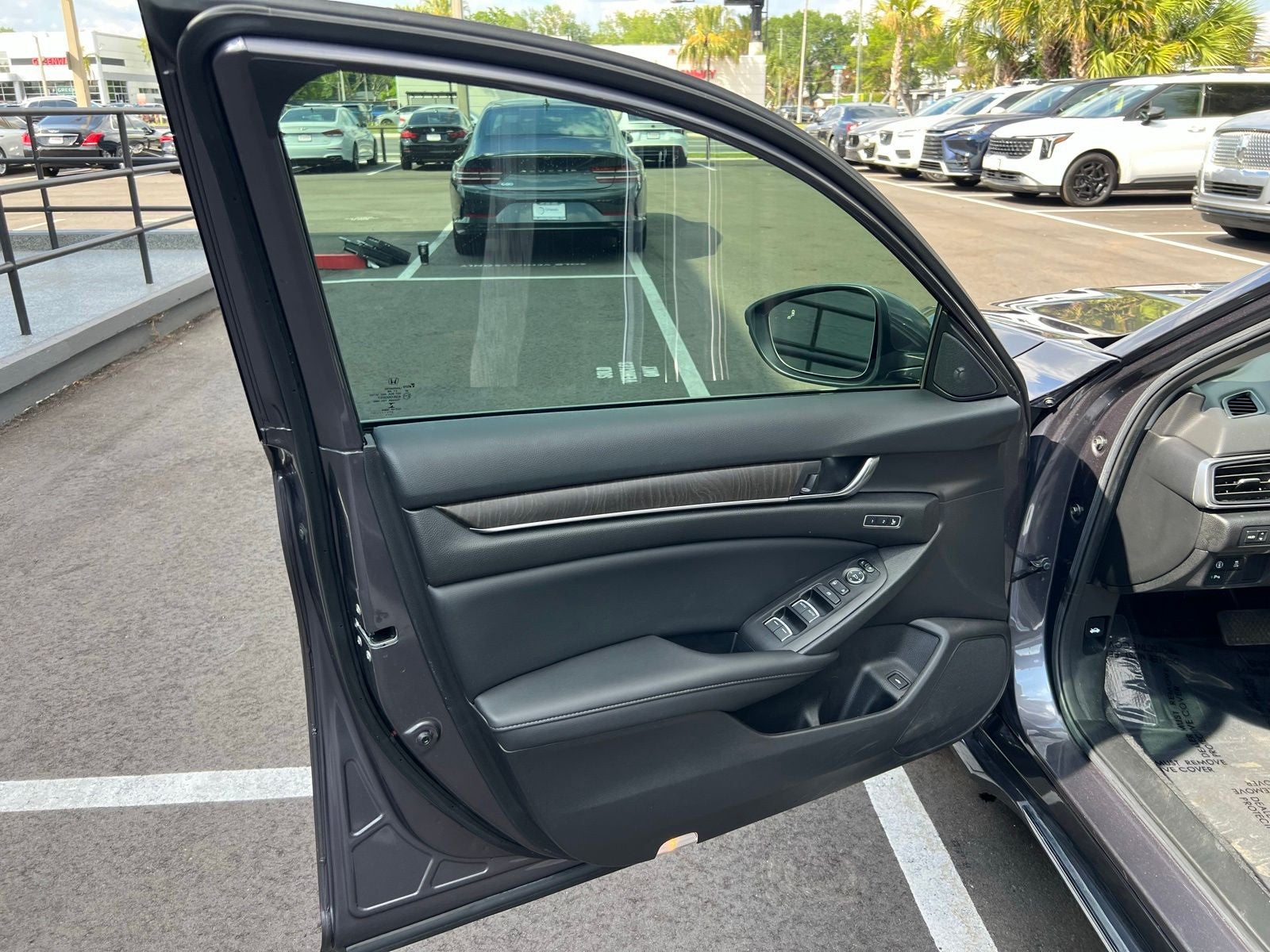 2022 Honda Accord Hybrid Touring