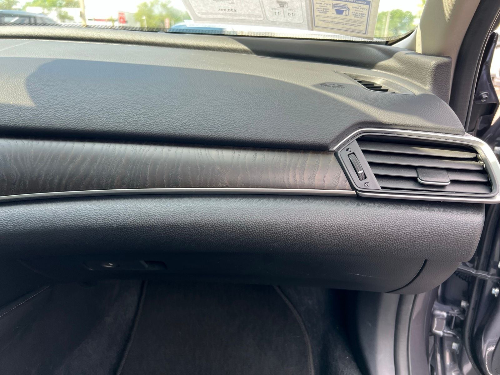 2022 Honda Accord Hybrid Touring