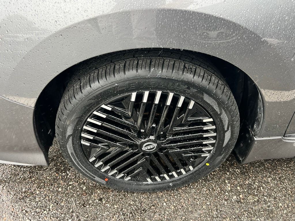 2023 Nissan Leaf SV Plus