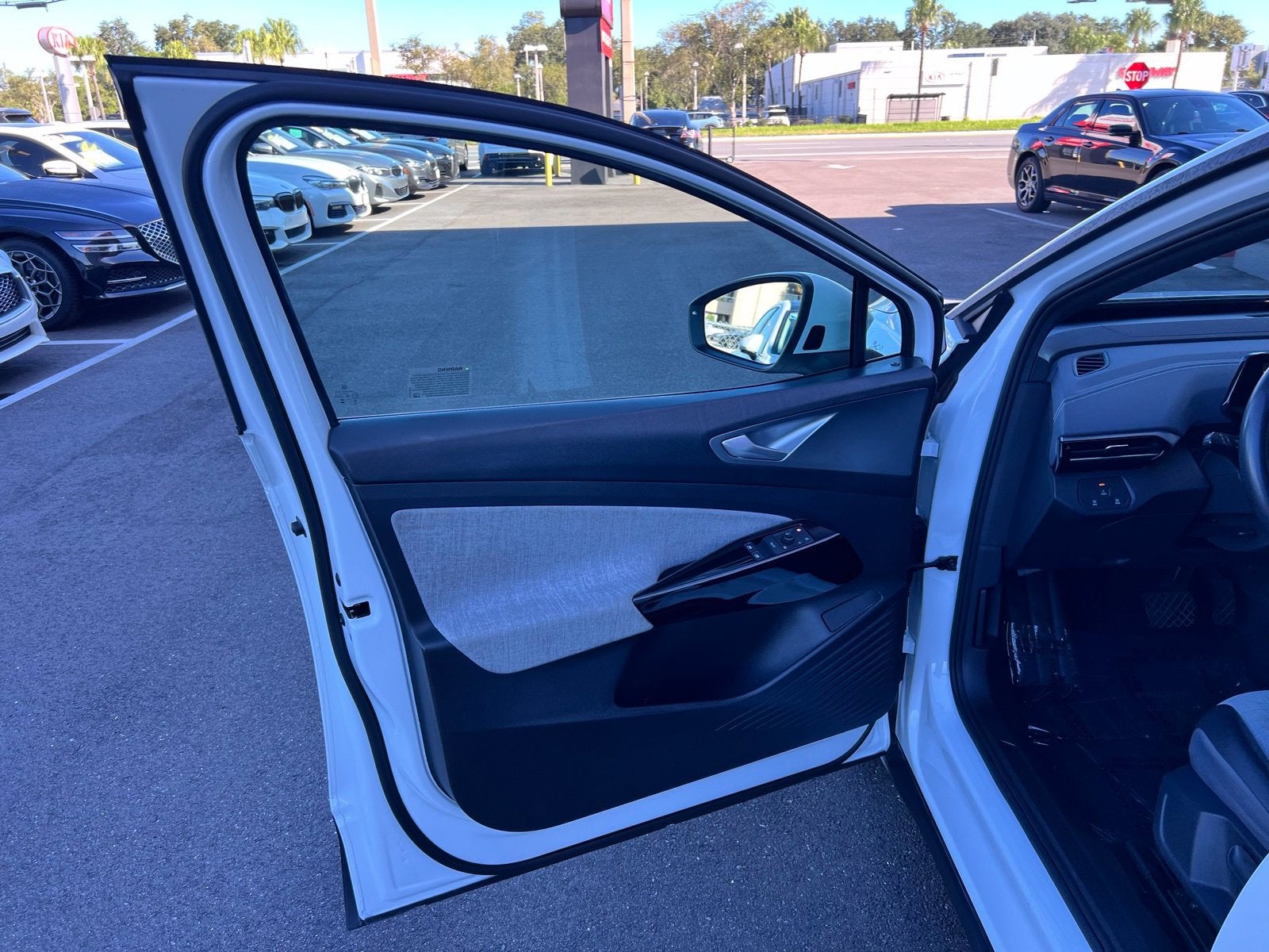 2024 Volkswagen ID.4 Standard