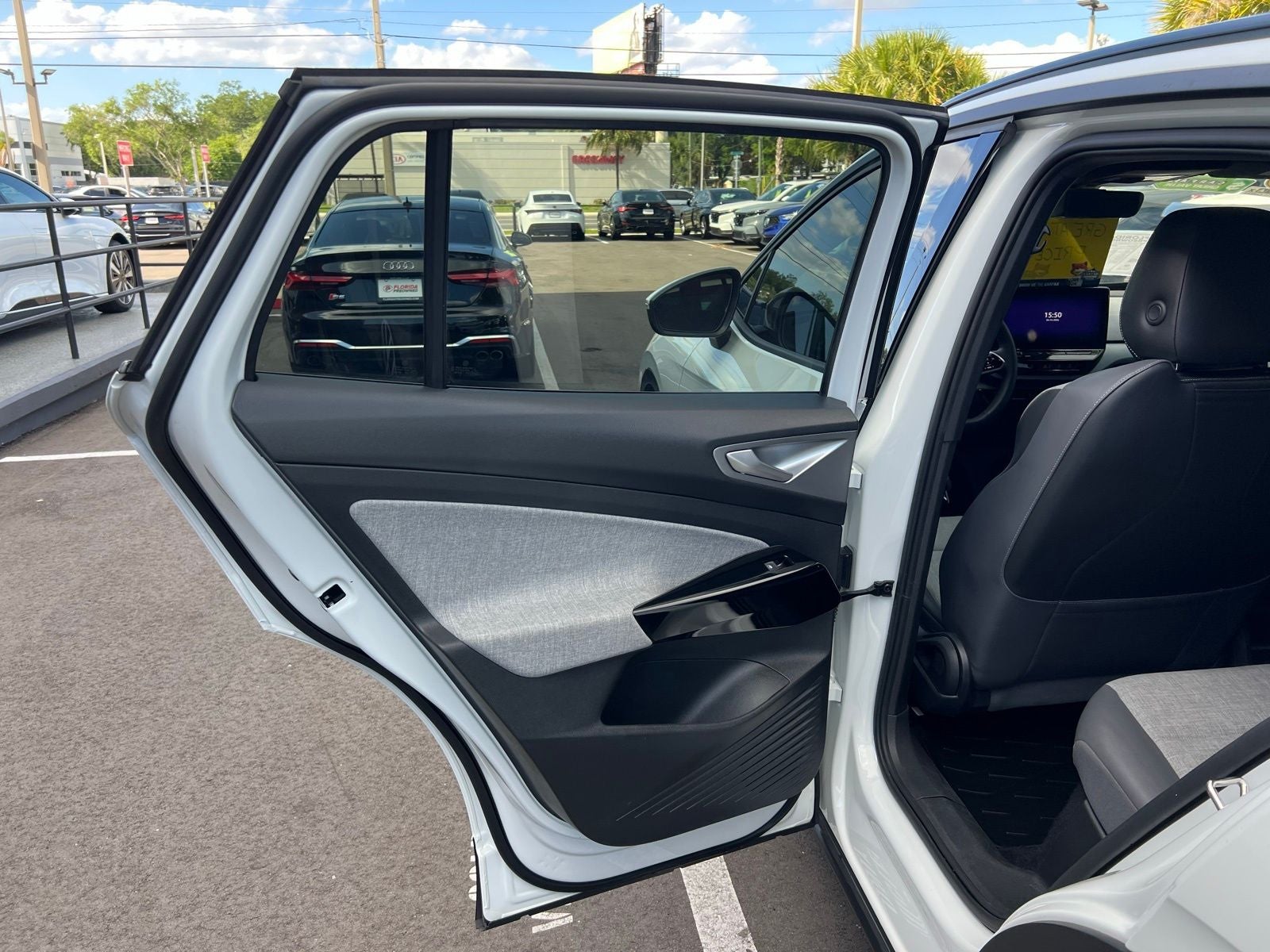 2024 Volkswagen ID.4 Standard