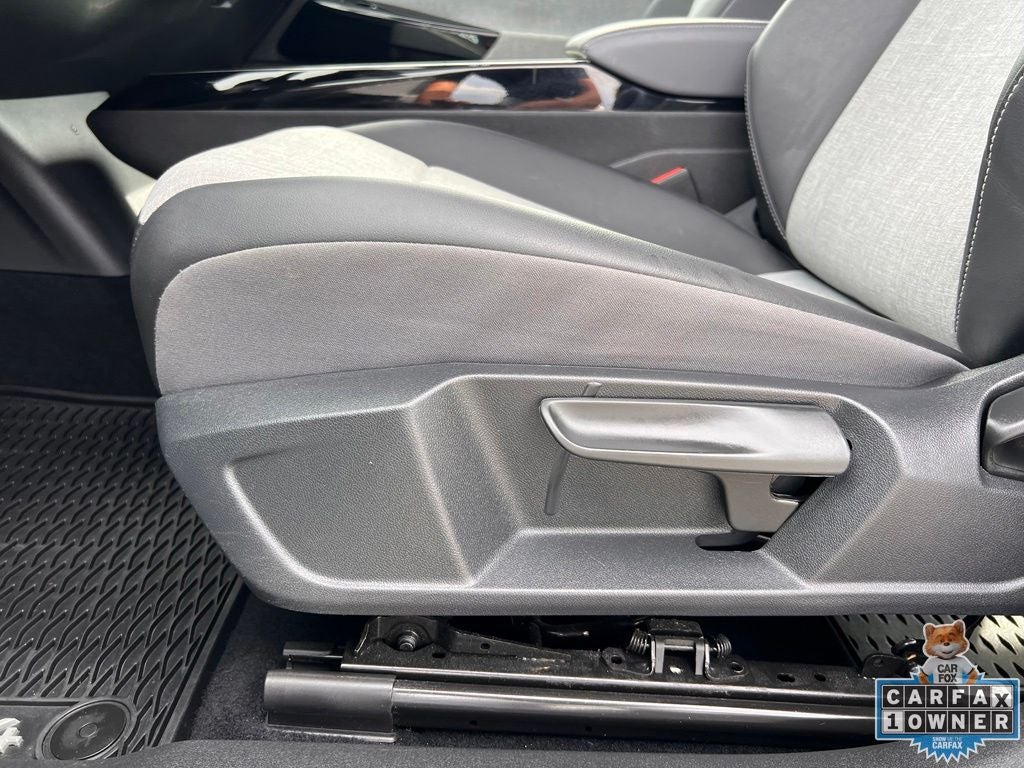 2025 Volkswagen ID.4 Pro