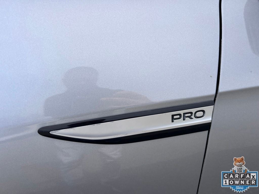 2025 Volkswagen ID.4 Pro