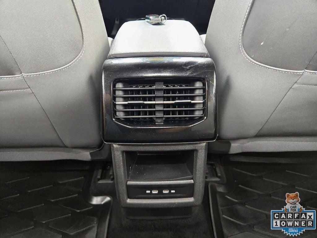 2024 Volkswagen ID.4 Pro