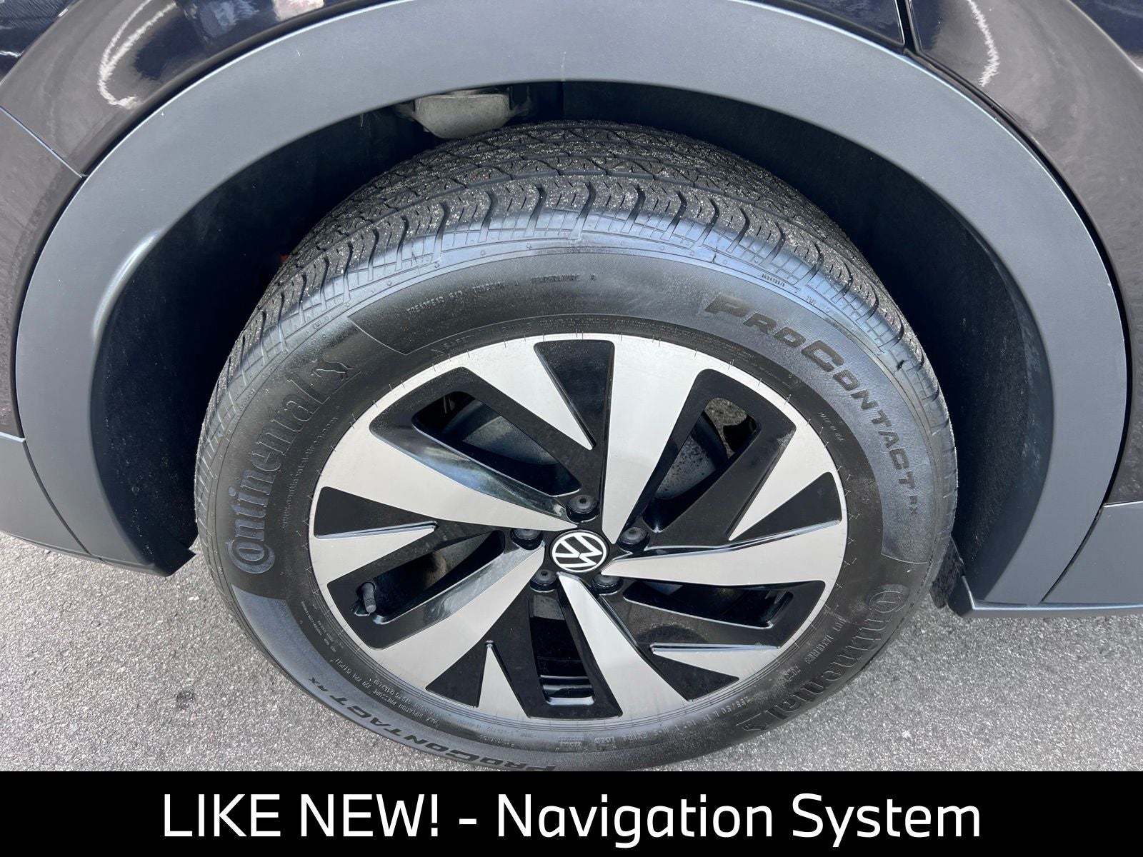 2023 Volkswagen ID.4 Pro