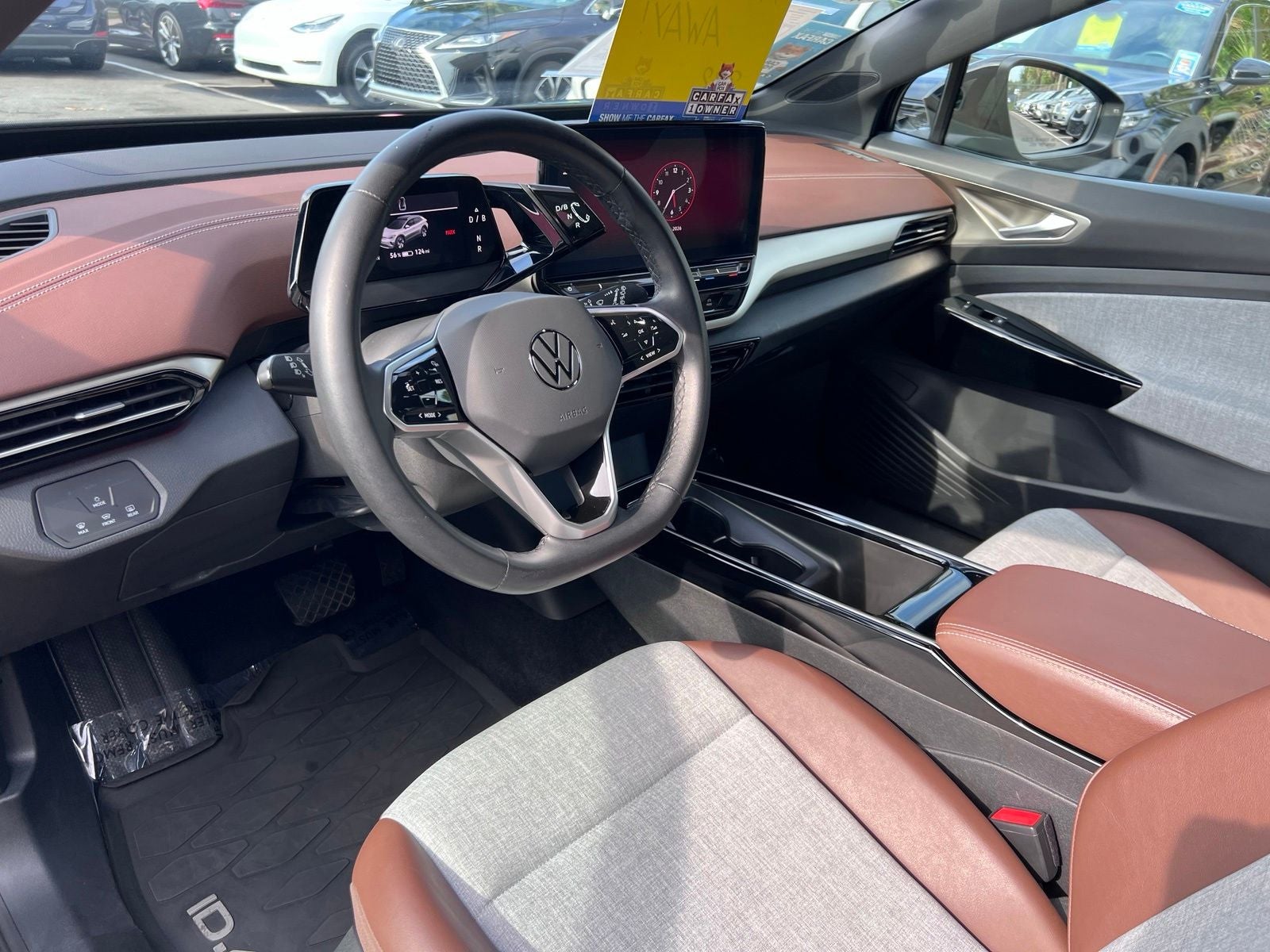 2023 Volkswagen ID.4 Pro