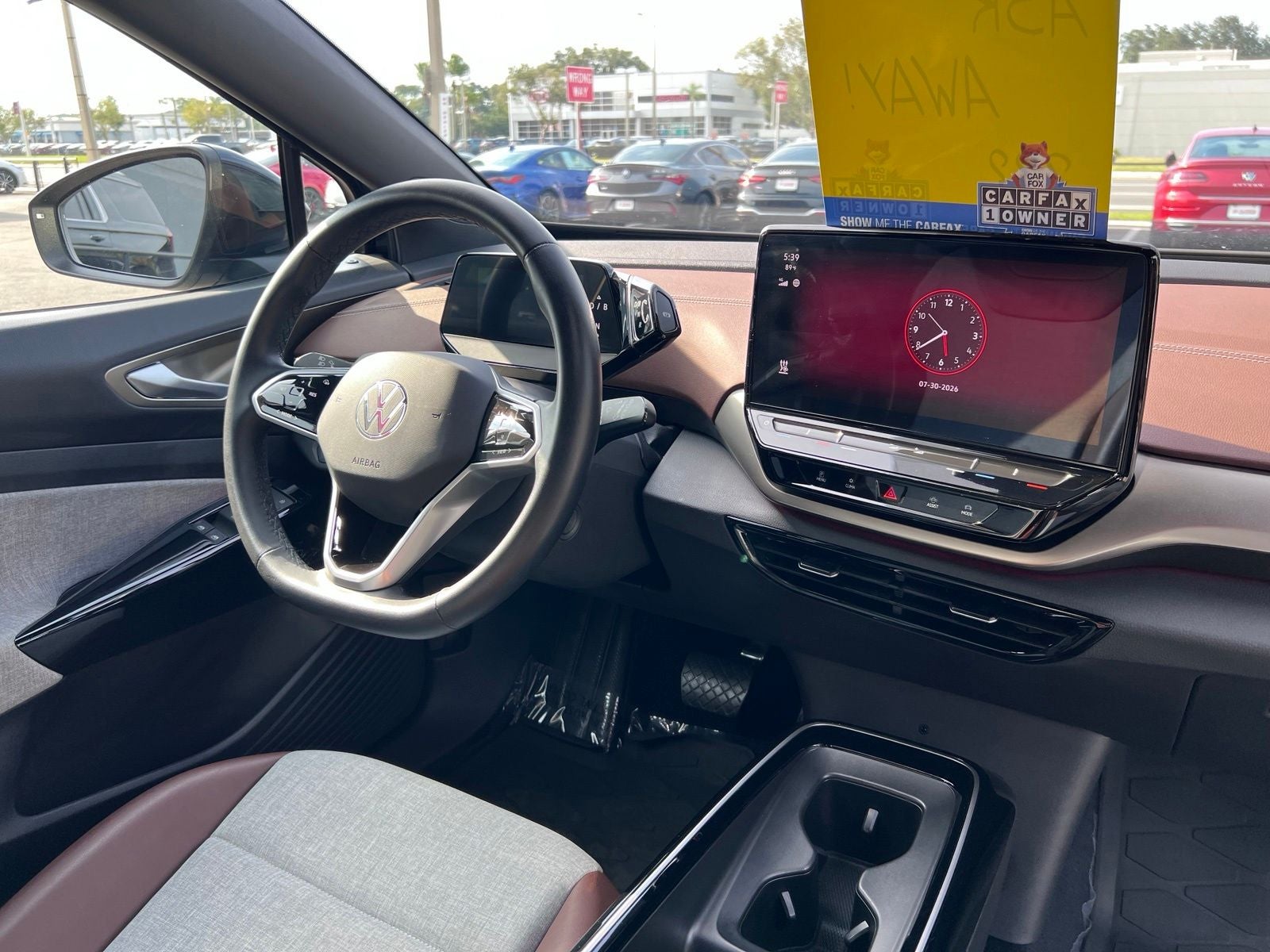 2023 Volkswagen ID.4 Pro