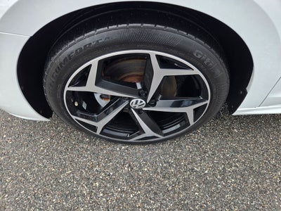 2021 Volkswagen Passat 2.0T R-Line