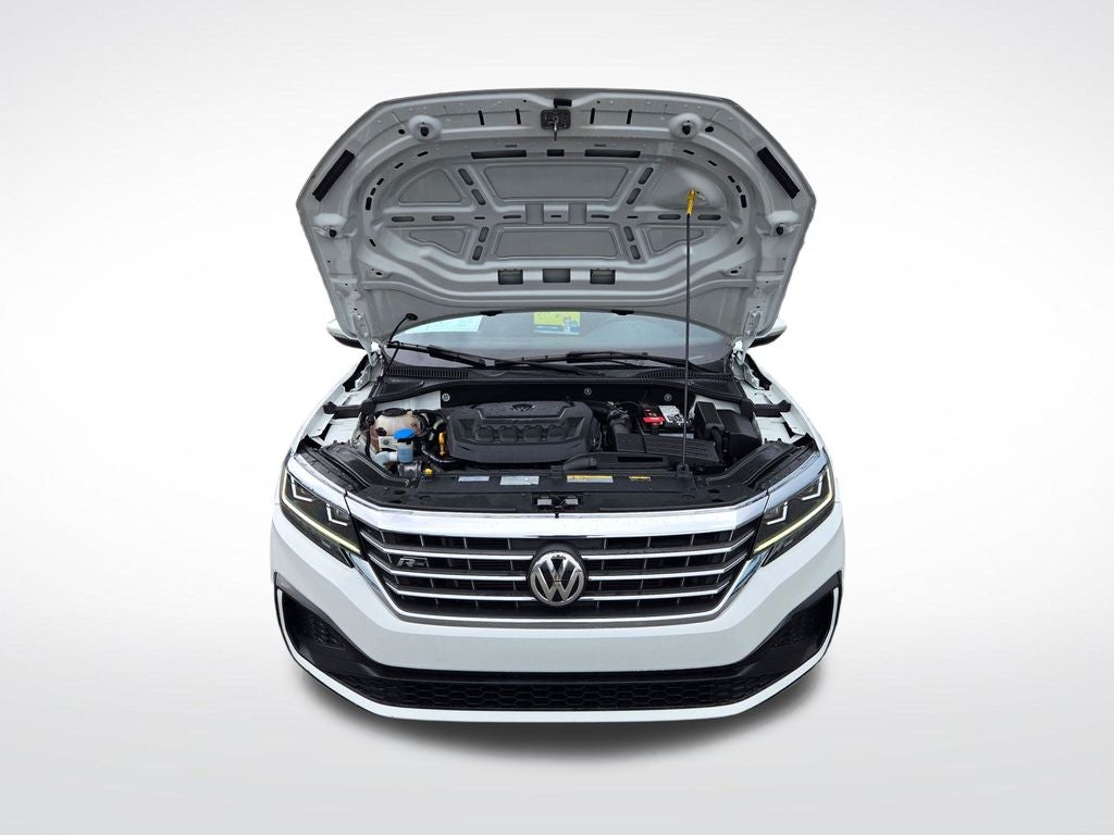 2021 Volkswagen Passat 2.0T R-Line