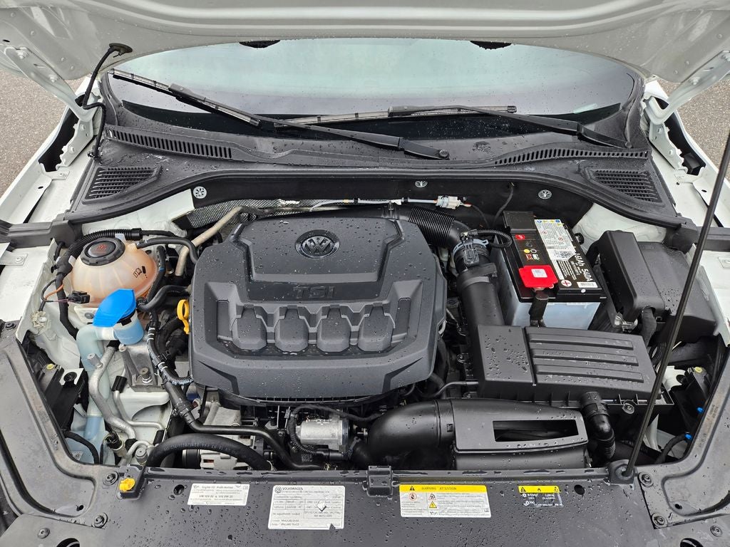 2021 Volkswagen Passat 2.0T R-Line