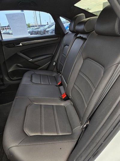 2021 Volkswagen Passat 2.0T R-Line
