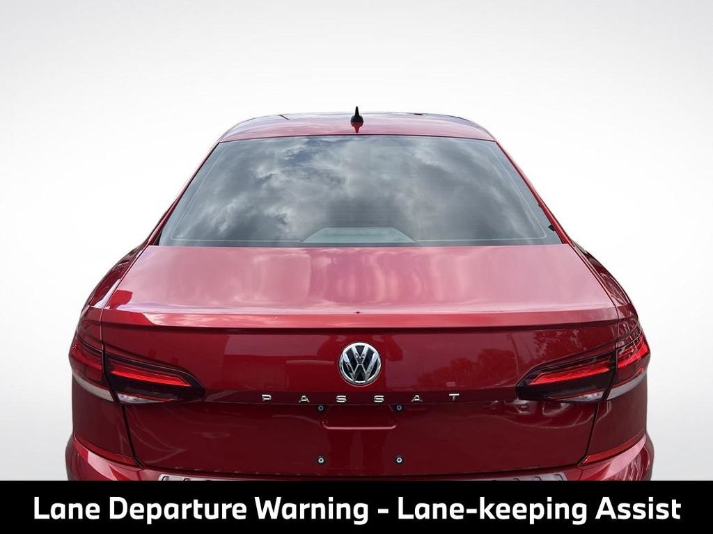 2022 Volkswagen Passat 2.0T SE