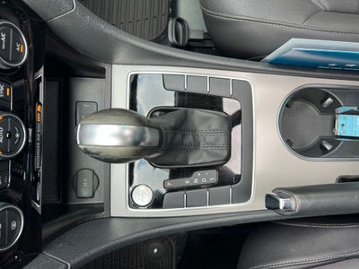 2022 Volkswagen Passat 2.0T SE