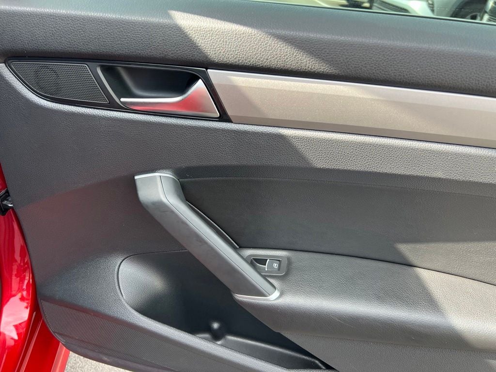 2022 Volkswagen Passat 2.0T SE