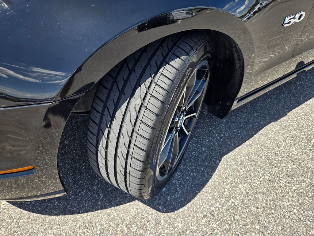 2013 Ford Mustang GT Premium