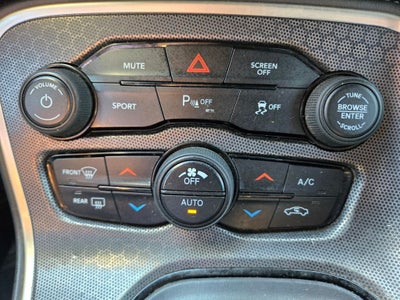 2018 Dodge Challenger SXT