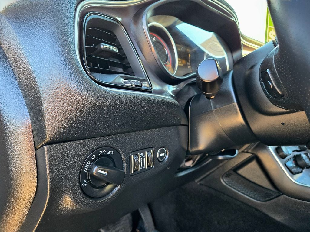 2017 Dodge Challenger SXT